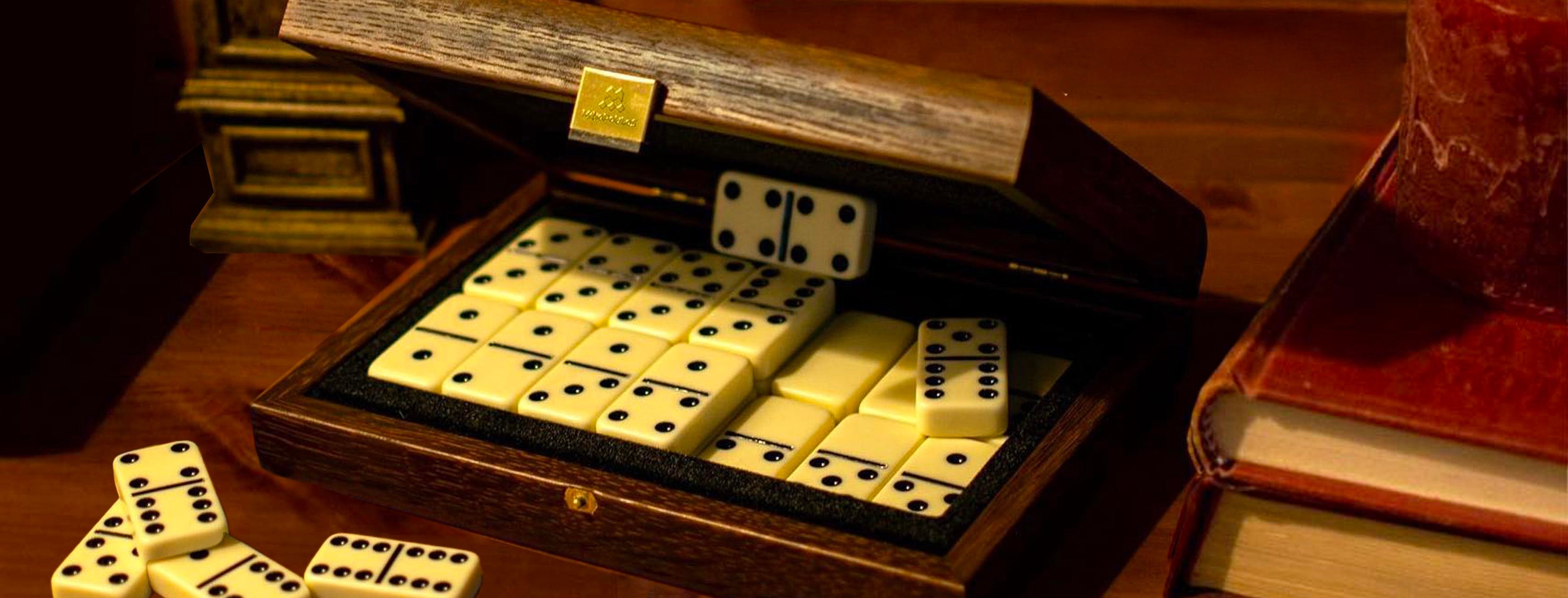 Domino