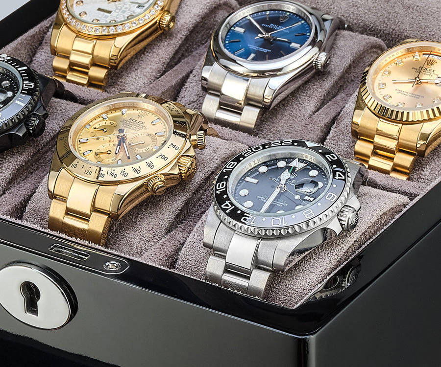 Luxury Wooden Watch Box for 6 Watches – High-Gloss Piano Black & Soft Grey Velvet